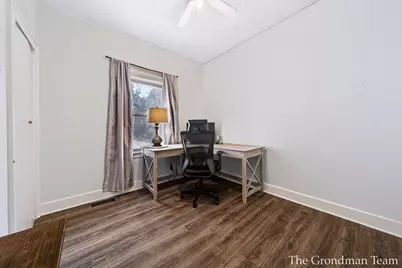 513 Spring Avenue NE, Grand Rapids, MI 49503 - Photo 25