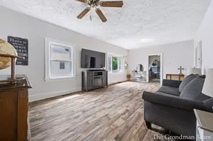 513 Spring Ave NE, Grand Rapids, MI 49503 - Photo 7