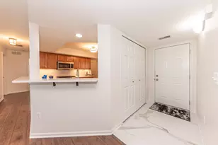 628 Riverstone Ln, Chelsea, MI 48118 - Photo 11