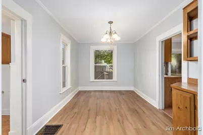 816 Jennette Avenue NW, Grand Rapids, MI 49504 - Photo 9