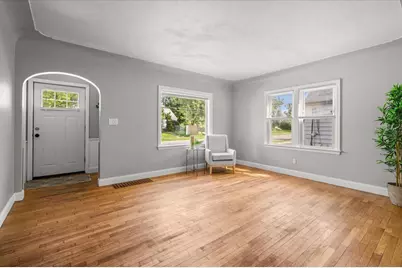 1319 Diamond Avenue NE, Grand Rapids, MI 49505 - Photo 15