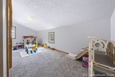 40 Rockview Drive NE, Rockford, MI 49341 - Photo 37