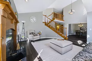 40 Rockview Dr NE, Rockford, MI 49341 - Photo 11