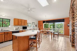 9808 Oak Forest Cir, Kalamazoo, MI 49009 - Photo 5