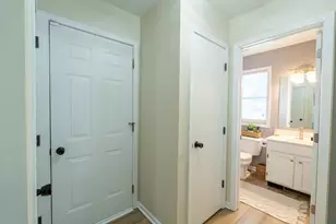5791 Hickory Hill Ct SE, Kentwood, MI 49512 - Photo 17