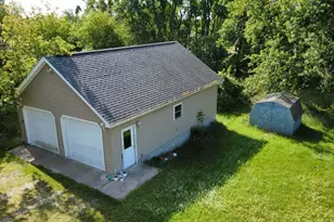 204 E Fiske St, Lincoln, MI 48742 - Photo 3