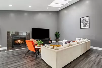 5655 Hillcrest Circle E, West Bloomfield, MI 48322 - Photo 3