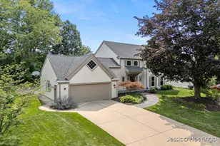 2856 Alger St SE, Grand Rapids, MI 49546 - Photo 1