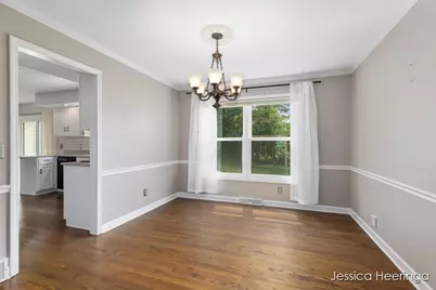 2856 Alger Street SE, Grand Rapids, MI 49546 - Photo 15