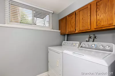 980 Bellewood Drive SE, Kentwood, MI 49508 - Photo 23