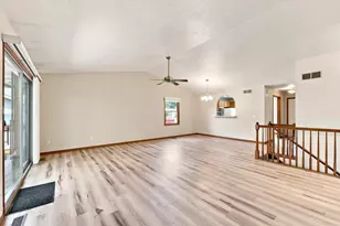 6808 Birdsong Ave, Kalamazoo, MI 49009 - Photo 11
