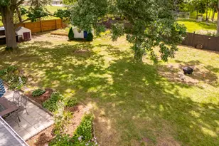 2222 Aberdeen Dr, Kalamazoo, MI 49008 - Photo 33