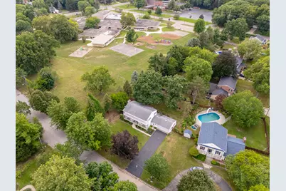 2222 Aberdeen Drive, Kalamazoo, MI 49008 - Photo 3