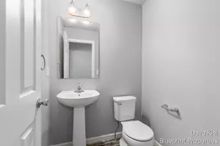 445 Oak View Dr, Middleville, MI 49333 - Photo 17