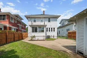 852 Richmond St NW, Grand Rapids, MI 49504 - Photo 7
