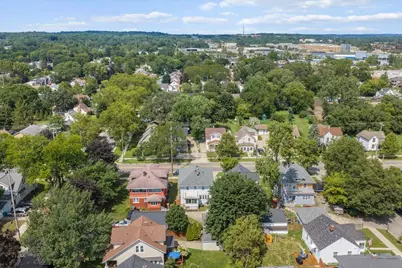 852 Richmond Street NW, Grand Rapids, MI 49504 - Photo 37
