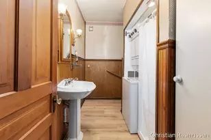 706 S Baldwin St, Greenville, MI 48838 - Photo 17