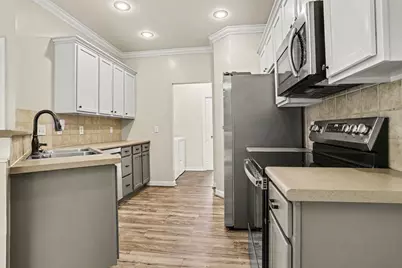 6101 Andover Woods Road, Portage, MI 49024 - Photo 5