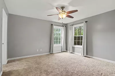6101 Andover Woods Road, Portage, MI 49024 - Photo 9