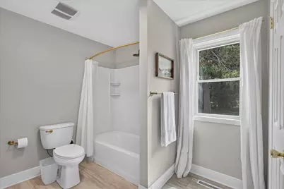6816 Division Avenue N, Comstock Park, MI 49321 - Photo 19