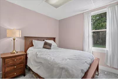 6816 Division Avenue N, Comstock Park, MI 49321 - Photo 27