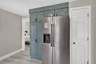 6816 Division Avenue N, Comstock Park, MI 49321 - Photo 13
