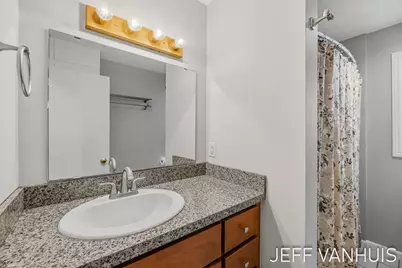 1270 Cedar Street NE, Grand Rapids, MI 49503 - Photo 19