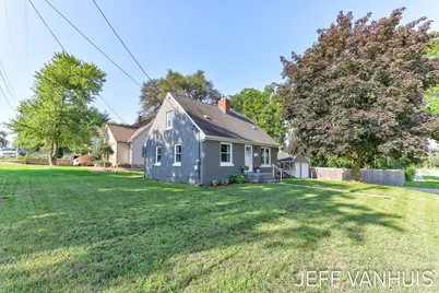 1270 Cedar Street NE, Grand Rapids, MI 49503 - Photo 35