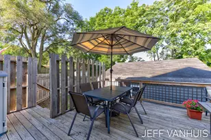 1270 Cedar St NE, Grand Rapids, MI 49503 - Photo 41