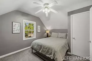 1270 Cedar St NE, Grand Rapids, MI 49503 - Photo 21