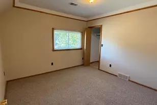 464 Elm St, Wyandotte, MI 48192 - Photo 19