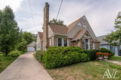 315 Bristol Avenue NW, Grand Rapids, MI 49504 - Photo 5