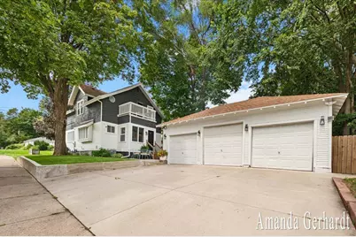 1500 Powers Avenue NW, Grand Rapids, MI 49504 - Photo 3