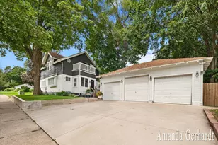 1500 Powers Ave NW, Grand Rapids, MI 49504 - Photo 3