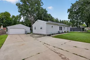 717 23rd St, Jackson, MI 49203 - Photo 33