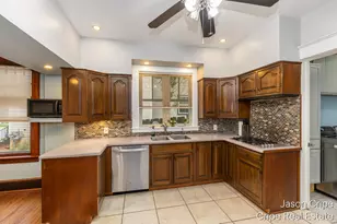 706 Lafayette Ave SE, Grand Rapids, MI 49503 - Photo 9