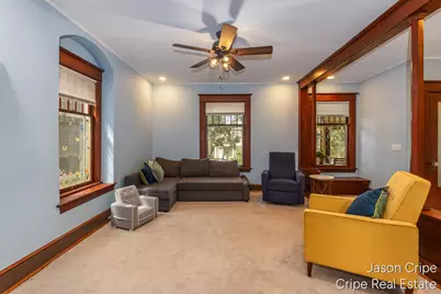 706 Lafayette Avenue SE, Grand Rapids, MI 49503 - Photo 5