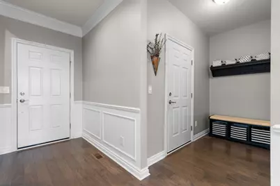 568 Ivyland Street, Ann Arbor, MI 48108 - Photo 3