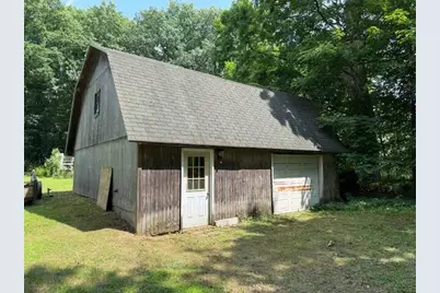9743 W Howard City Edmore Road, Lakeview, MI 48850 - Photo 3