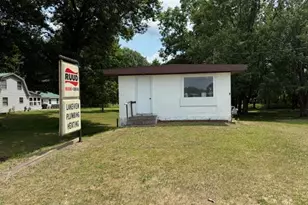 9743 W Howard City Edmore Rd, Lakeview, MI 48850 - Photo 1