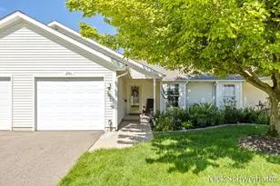 2941 Willow Terrace Ct, Holland, MI 49424 - Photo 1