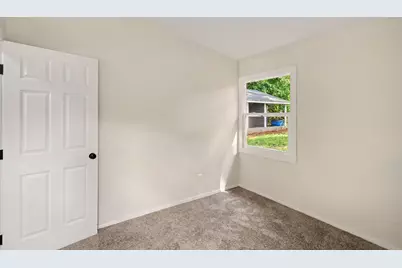 2410 Monterey Drive, Kalamazoo, MI 49004 - Photo 19