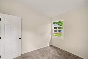 2410 Monterey Dr, Kalamazoo, MI 49004 - Photo 19