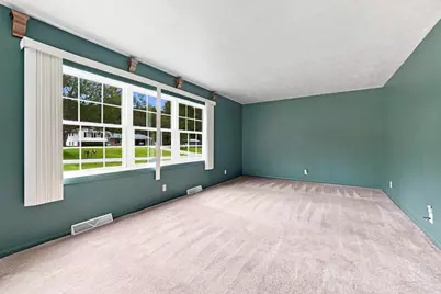 102 Sherwood Drive, Hastings, MI 49058 - Photo 11