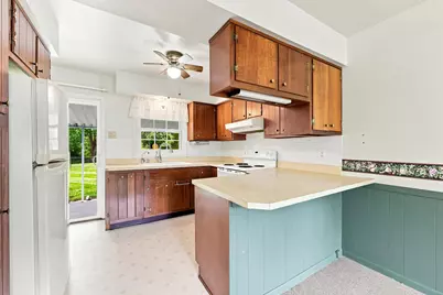 102 Sherwood Drive, Hastings, MI 49058 - Photo 5