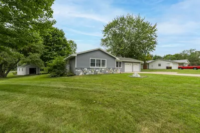 102 Sherwood Drive, Hastings, MI 49058 - Photo 3