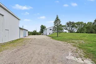 6793 Carmody Rd, Coloma, MI 49038 - Photo 17