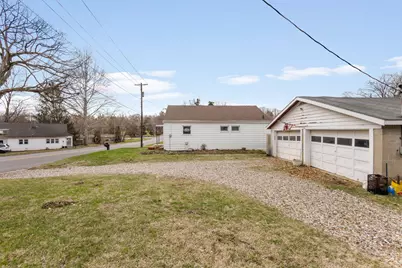 204 Terre Coupe Street, Buchanan, MI 49107 - Photo 29