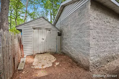 2027 Valentine Street NE, Grand Rapids, MI 49525 - Photo 25