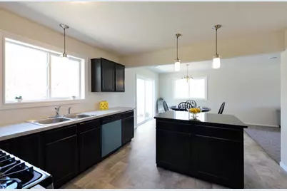 20935 Dewey Road, Howard City, MI 49329 - Photo 5